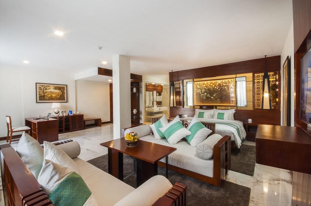 The Privilege Floor By Lotus Blanc سيام ريب المظهر الخارجي الصورة
